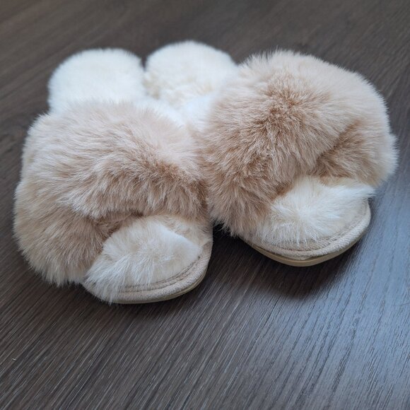 totes toasties™ Faux Fur Open Toe Slide Slippers NWOT - Picture 3 of 5